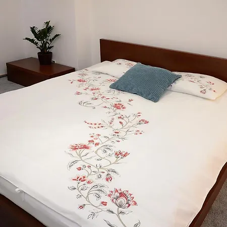 Aparthotel Europa 11 Listopada *